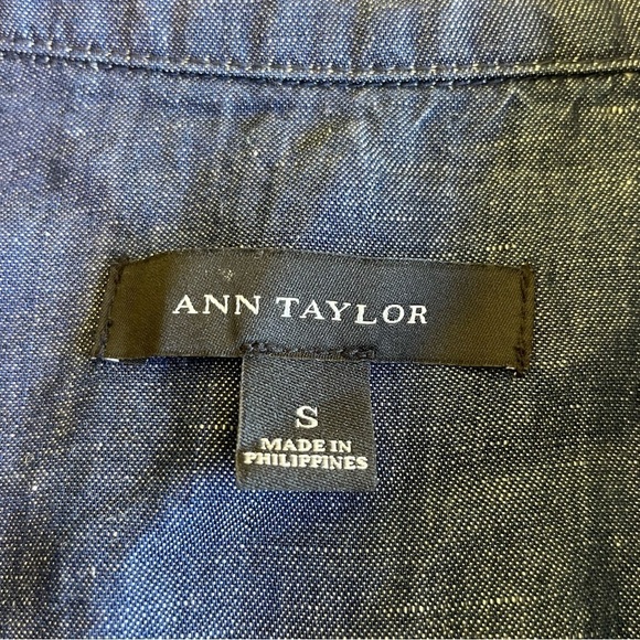 Ann Taylor Jean Jacket Snap Closure | Rolled Snap Sleeves Size: Small - Picture 5 of 9